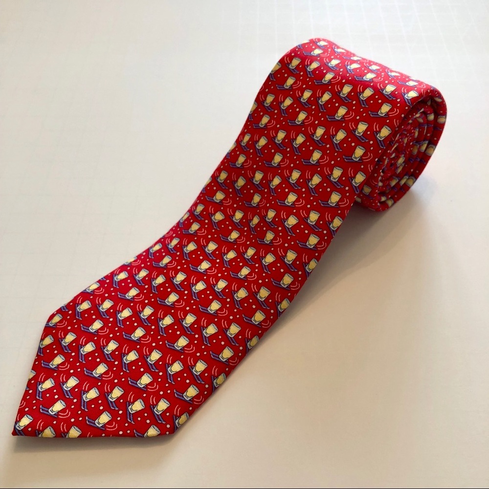 Vineyard Vines Shotski Tie